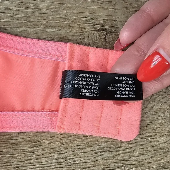 XOXO Bra - Picture 6 of 8